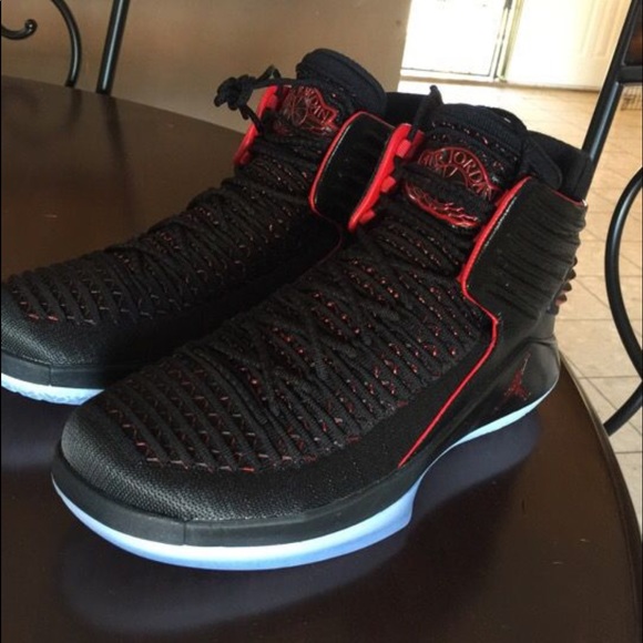 Jordan 32 Size 8.5 “Banned” No Box - Picture 3 of 4